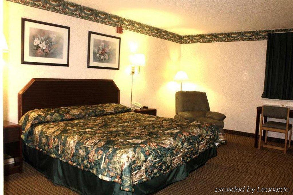 Garden City Inn Стая снимка